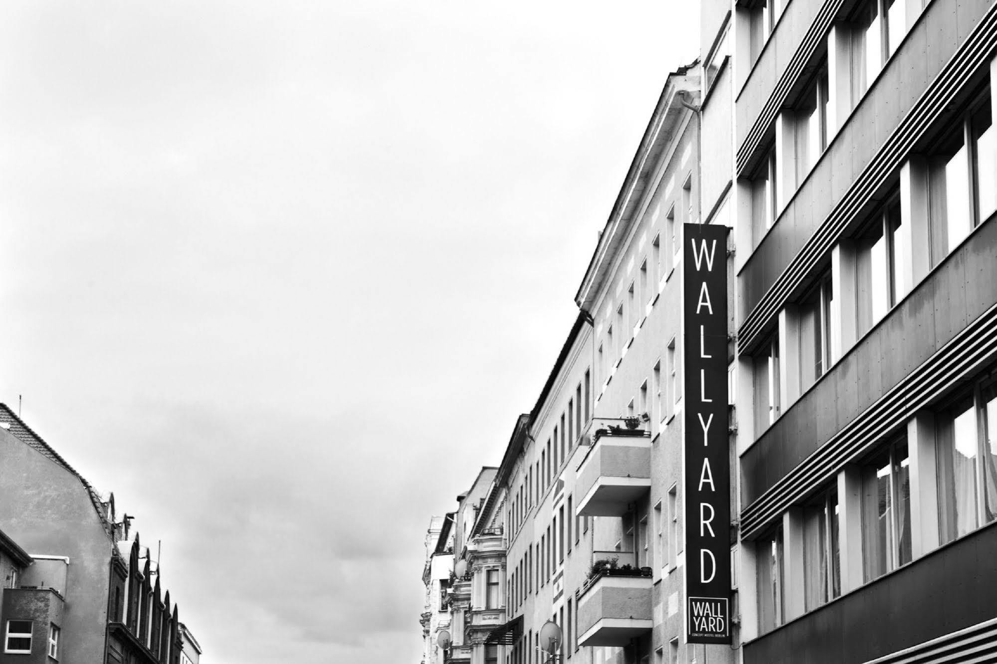 WALLYARD CONCEPT HOSTEL Berlin Exterior foto